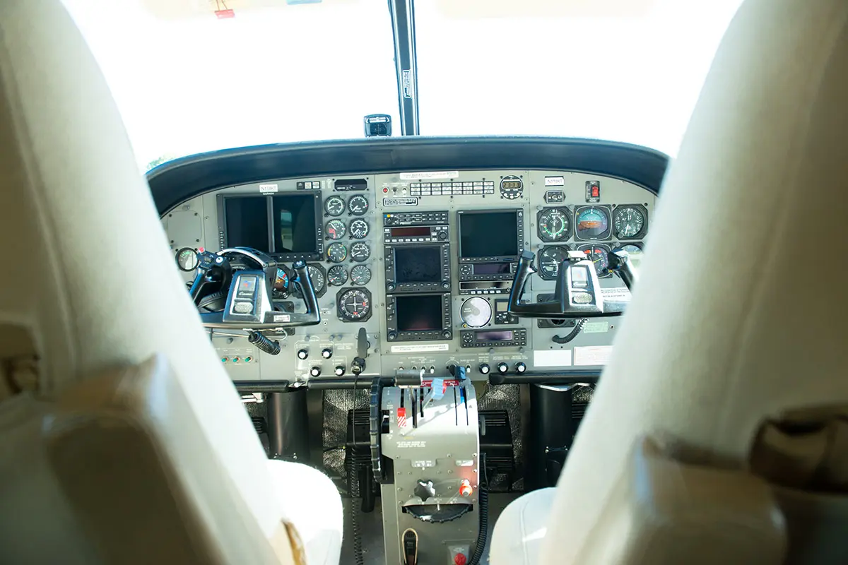 kts_1_cockpit
